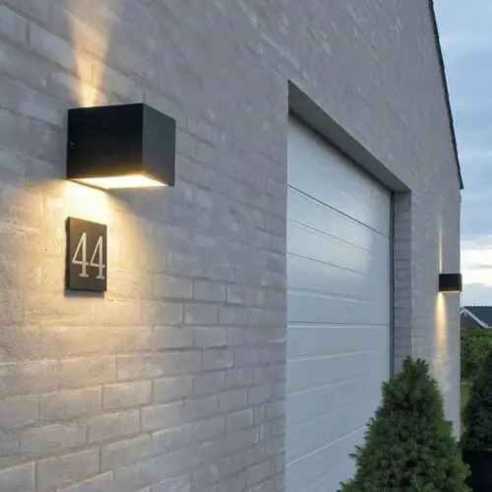 Lampe exterieur pour garage