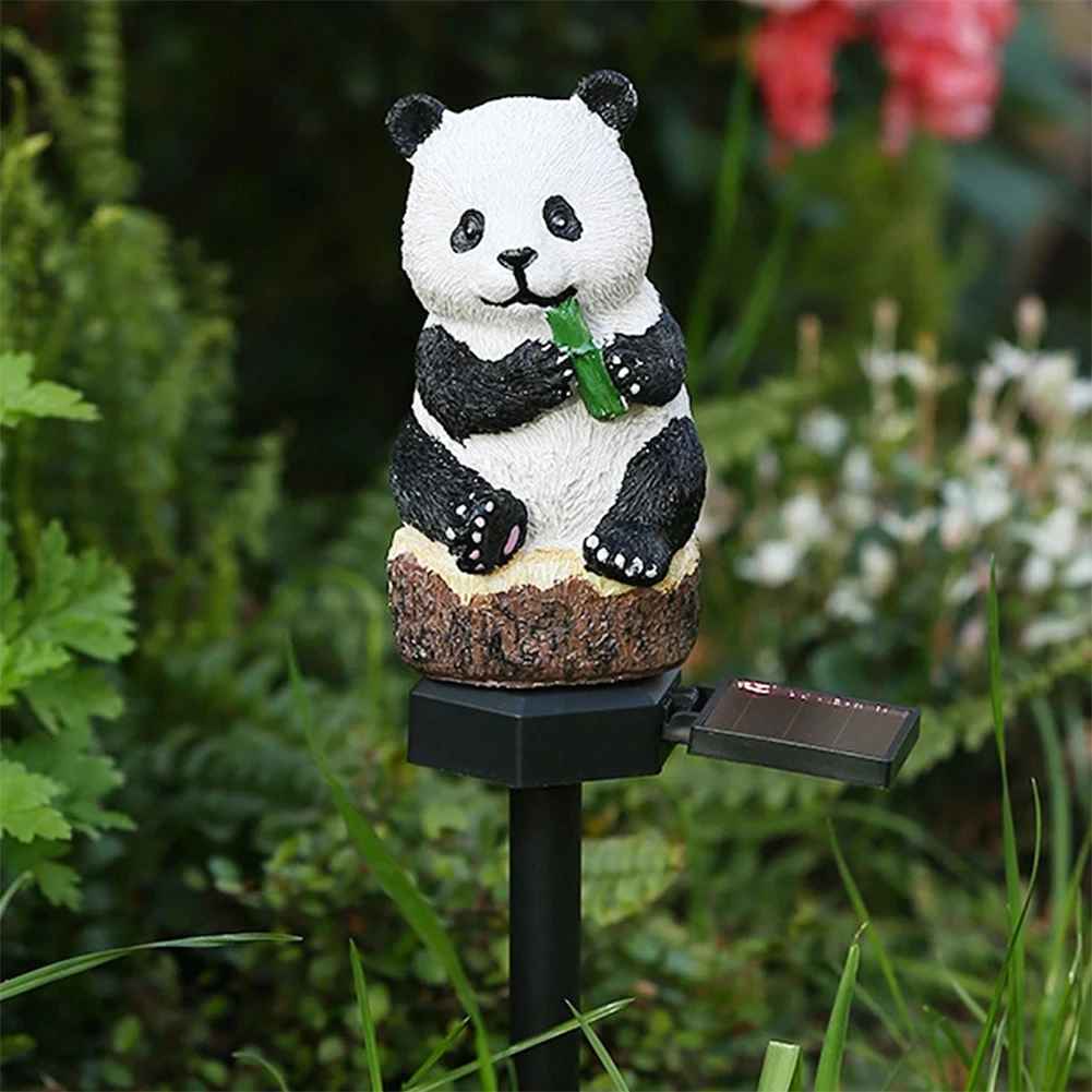 Lampe solaire panda pour une allée