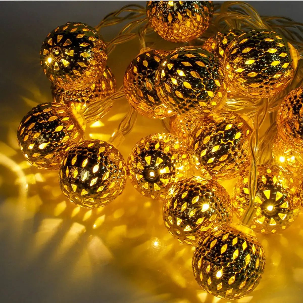 Guirlande boule lumineuse marocaine festive