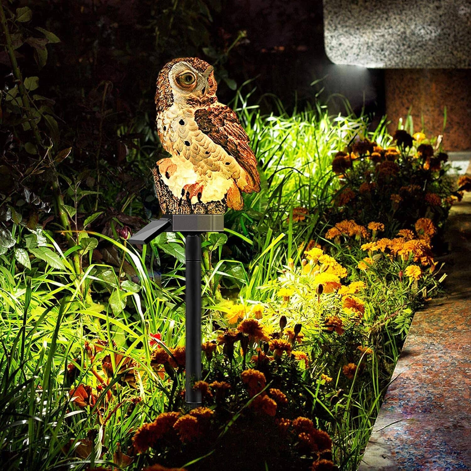 Lampe solaire hibou marron pour une allée
